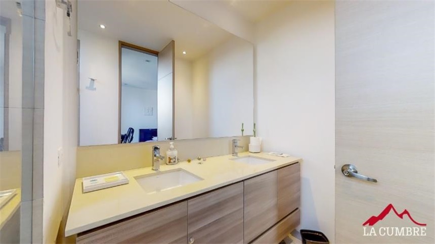 Apartamento de 3 alcobas en arriendo en La Florida, Medellín, 200 m² · foto 10 de 10