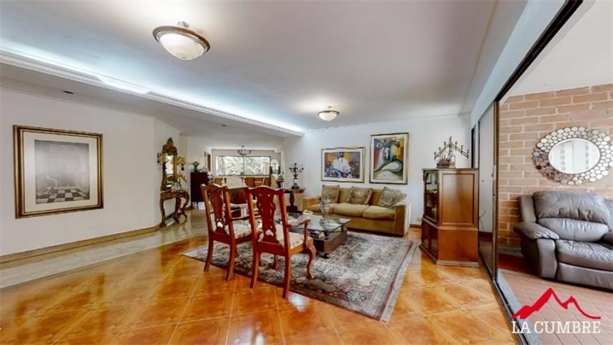 Apartamento de 3 alcobas en venta en Urbanizacion Villas Del Campo, Medellín, 242 m² · foto 3 de 10