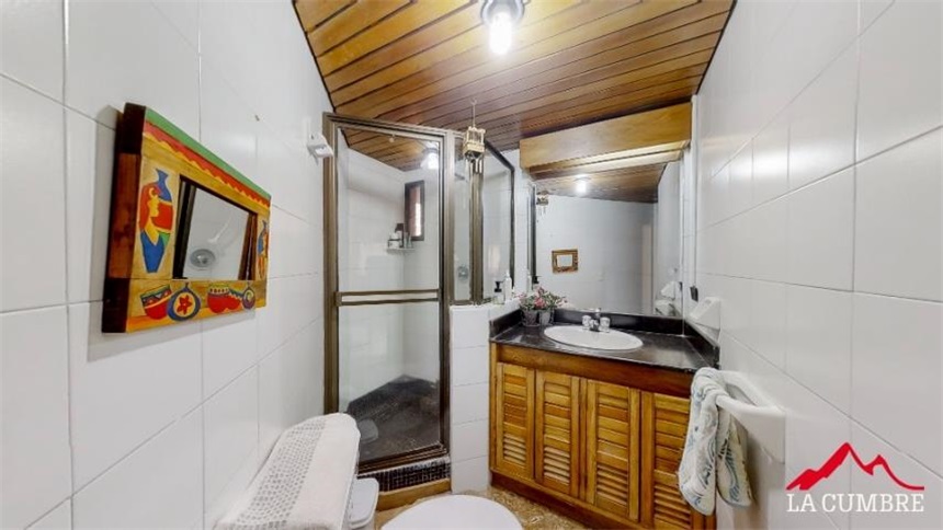 Apartamento de 3 alcobas en venta en Urbanizacion Villas Del Campo, Medellín, 242 m² · foto 7 de 10