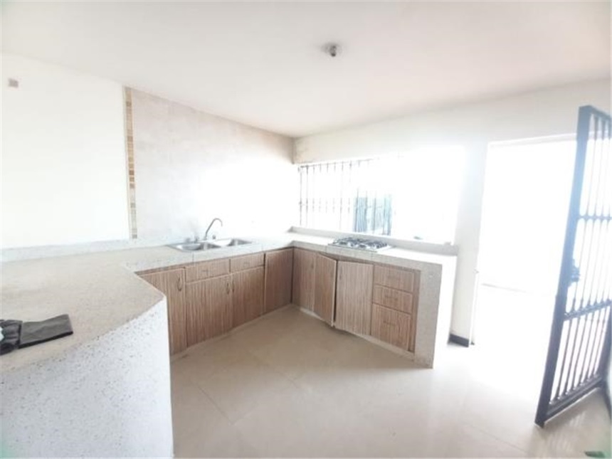 Casa de 5 alcobas en venta en San Pedro, Cali, 157 m² · foto 9 de 17