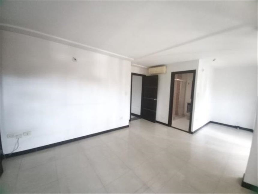 Casa de 5 alcobas en venta en San Pedro, Cali, 157 m² · foto 7 de 17