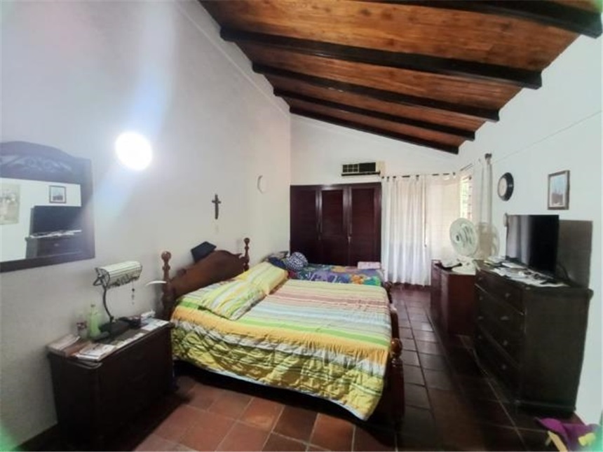 Casa de 5 alcobas en venta en Ciudad Jardin, Cali, 1400 m² · foto 16 de 21