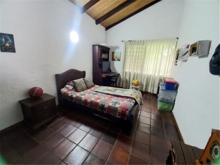 Casa de 5 alcobas en venta en Ciudad Jardin, Cali, 1400 m² · foto 15 de 21