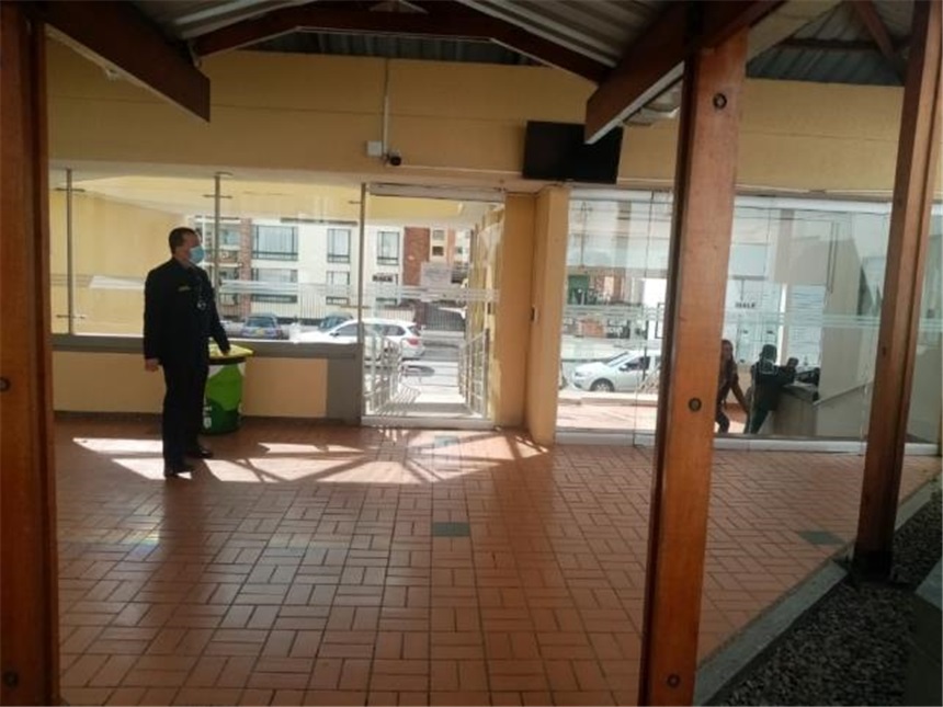 Piso – Bogotá, Toberín, Localidad Usaquén - Más