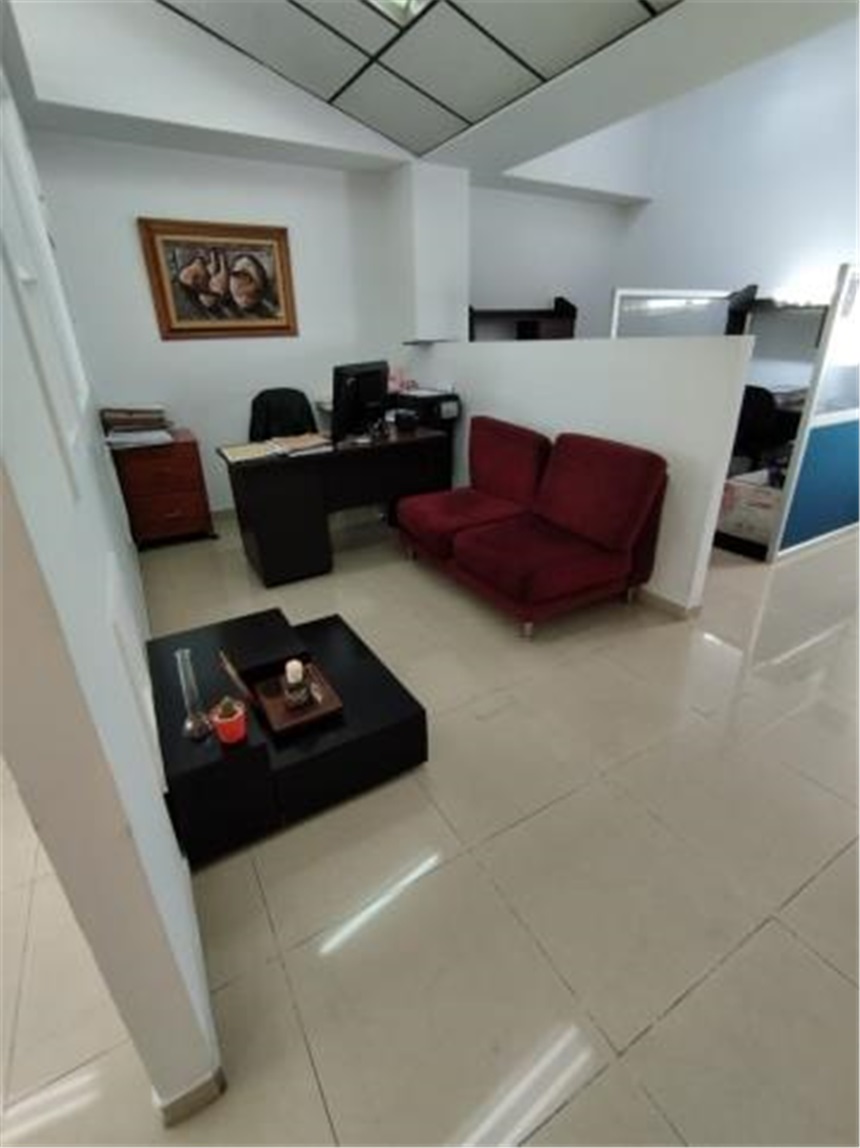 Oficina en Arriendo - Vista 2