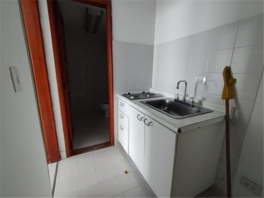 Oficina en Arriendo - Más