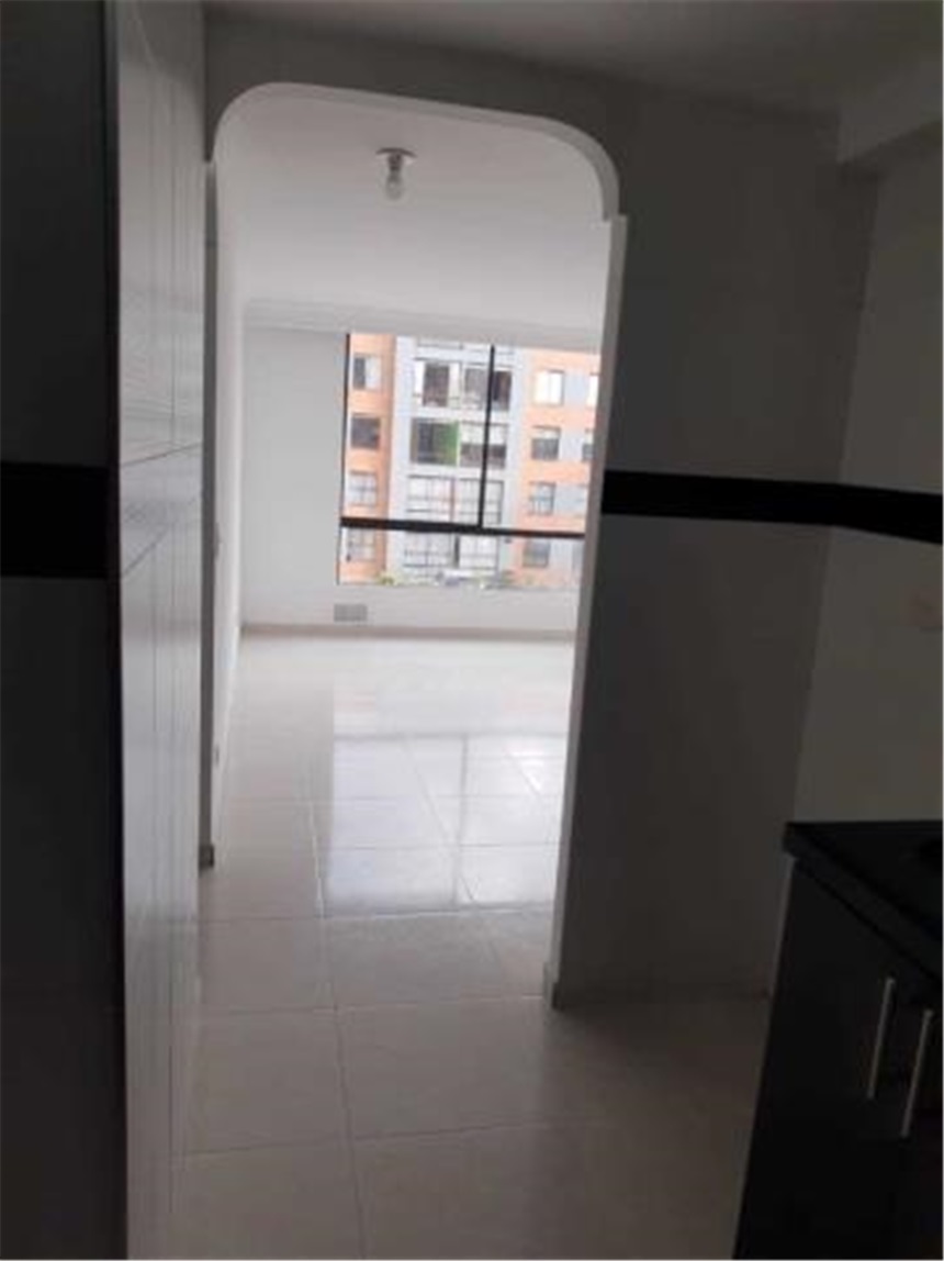 Piso – Bogotá, Localidad Kennedy - Más