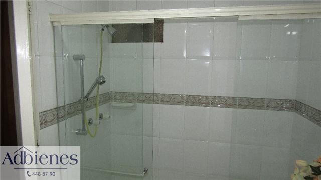 Apartamento de 3 alcobas en venta en Laureles, Medellín, 210 m² · foto 16 de 18