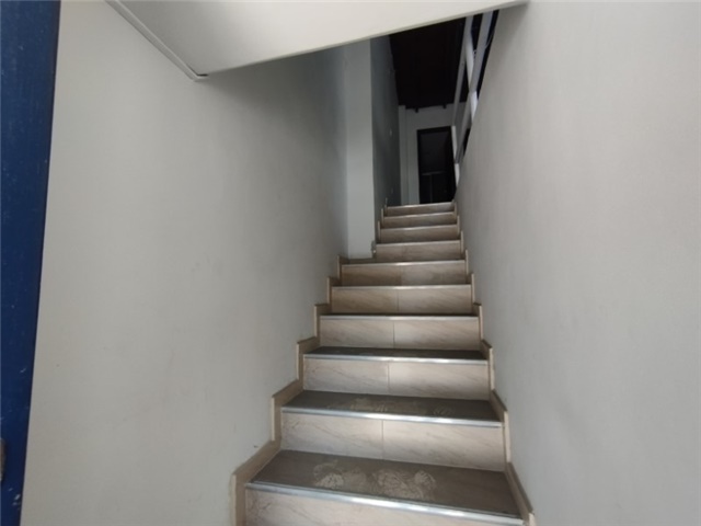 Oficina en arriendo en Florida Nueva, Medellín, 40 m² · foto 3 de 9