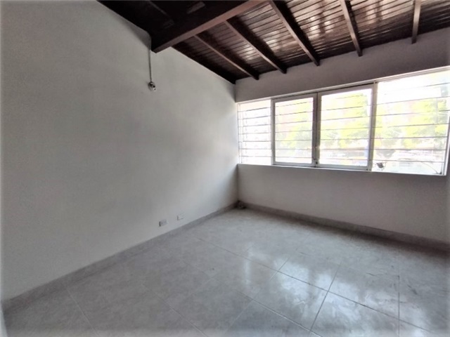 Oficina en arriendo en Florida Nueva, Medellín, 40 m² · foto 4 de 9