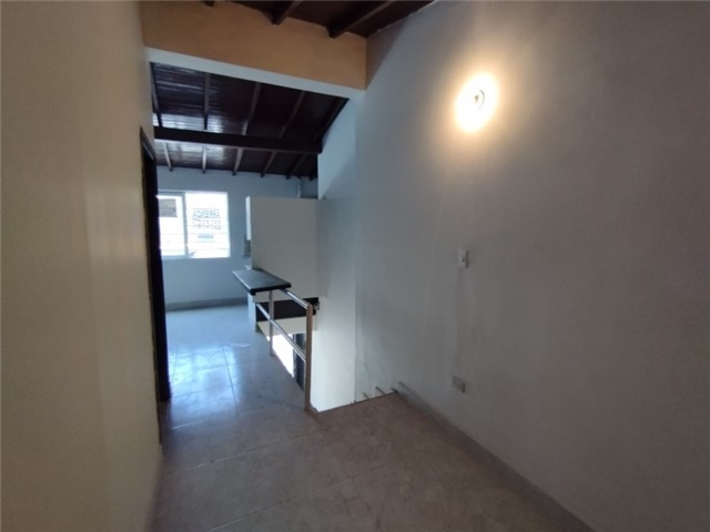 Oficina en arriendo en Florida Nueva, Medellín, 40 m² · foto 5 de 9