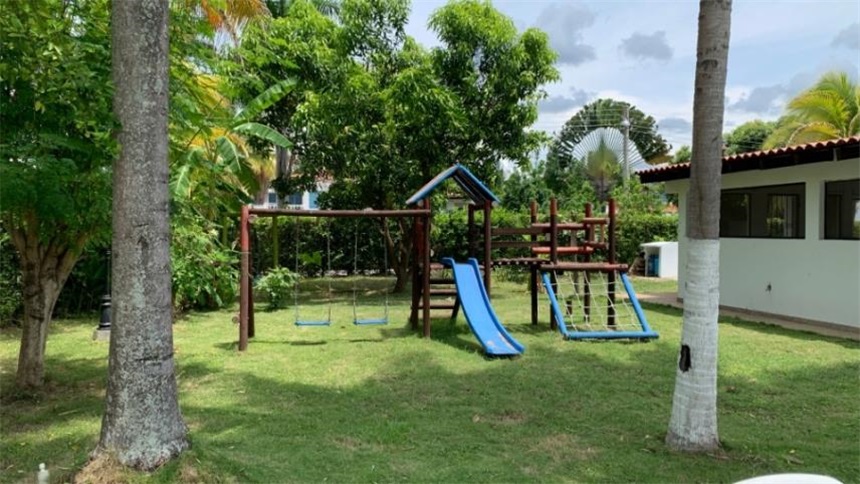 Casa de 6 alcobas en venta en Ricaurte, 1868 m² · foto 6 de 24