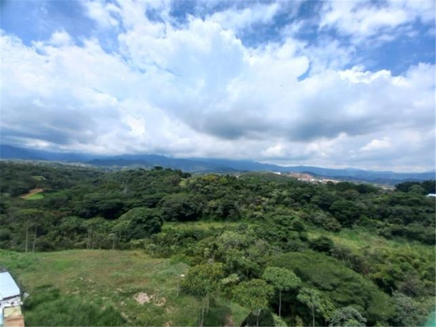 Apartamento de 3 alcobas en venta en Ciudad Jardin, Cali, 147 m² · foto 15 de 15