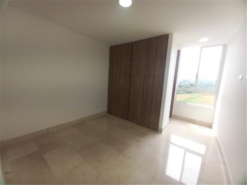 Apartamento de 3 alcobas en venta en Ciudad Jardin, Cali, 147 m² · foto 10 de 15