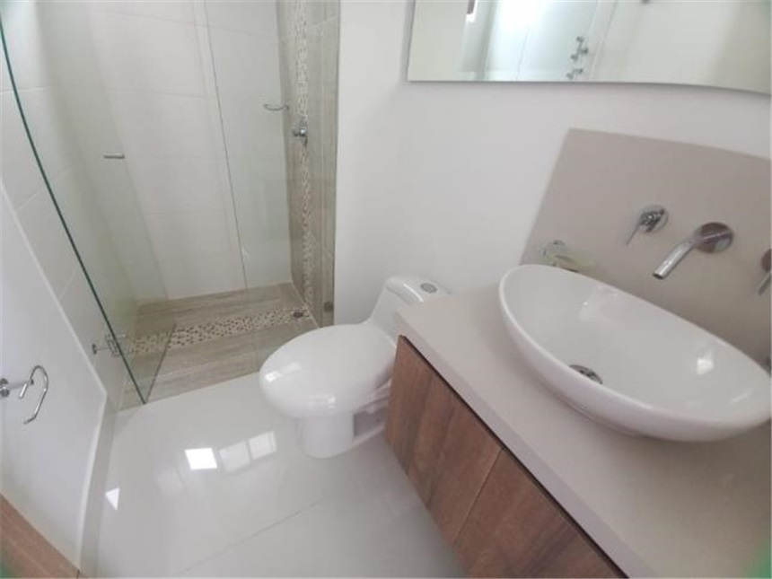 Apartamento de 3 alcobas en venta en Ciudad Jardin, Cali, 147 m² · foto 14 de 15