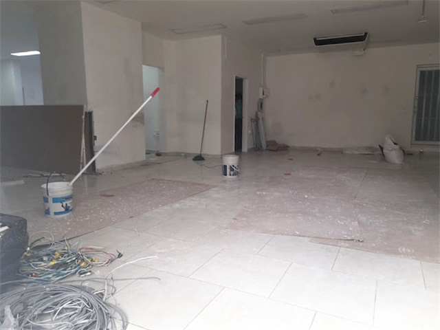 Local en Arriendo - Vista 2