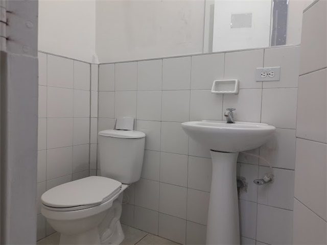 Local en arriendo en La Candelaria, Medellín, 189 m² · foto 15 de 17