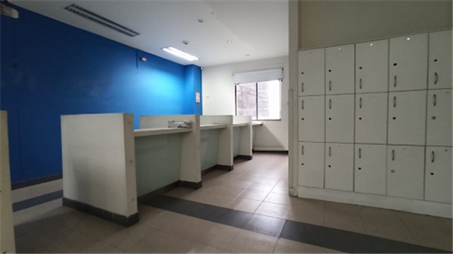 Local en Arriendo - Vista 2