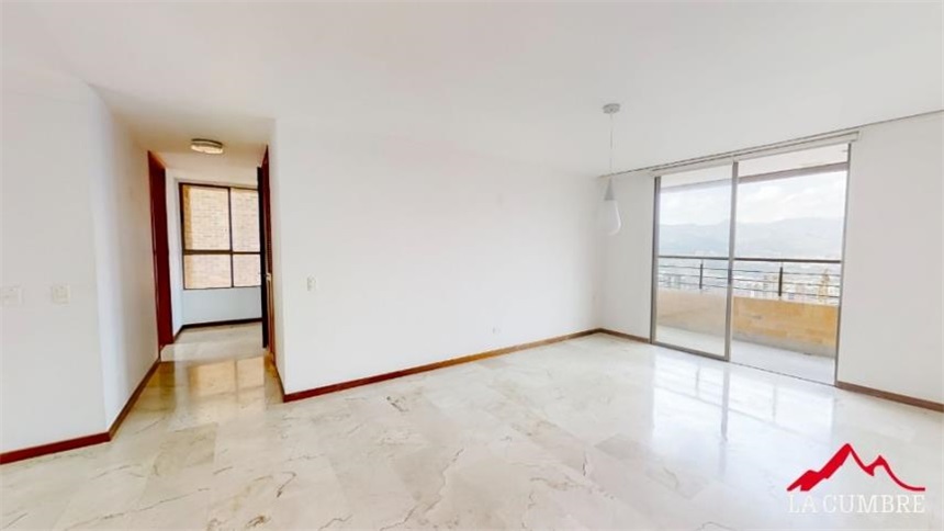 Apartamento de 3 alcobas en arriendo en El Tesoro, Medellín, 150 m² · foto 6 de 9