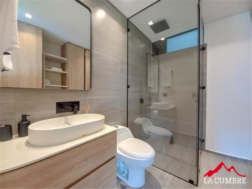 Apartamento en arriendo en El Poblado, Medellín · foto 14 de 14