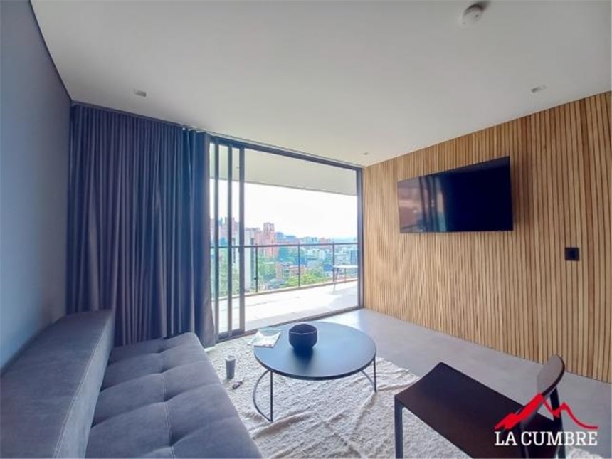 Apartamento en arriendo en El Poblado, Medellín · foto 5 de 14