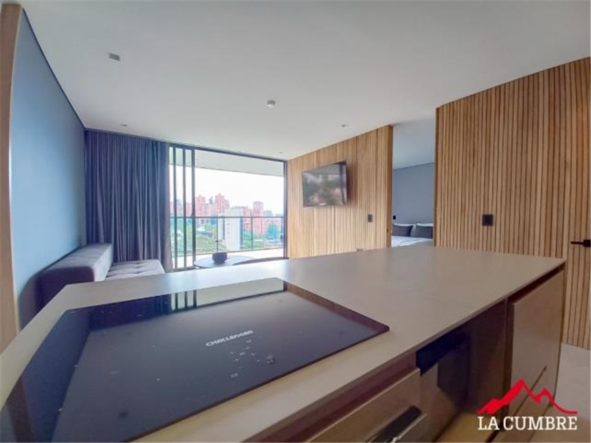 Apartamento en arriendo en El Poblado, Medellín · foto 9 de 14