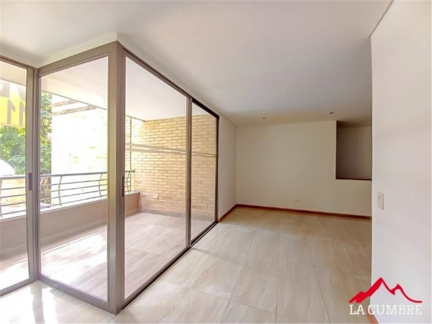 Apartamento de 3 alcobas en arriendo en Alejandría, Medellín, 135 m² · foto 8 de 12