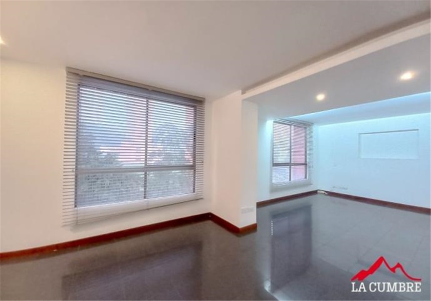 Apartamento de 2 alcobas en arriendo en El Tesoro, Medellín, 180 m² · foto 12 de 14