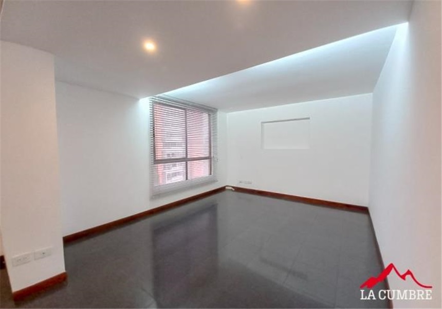 Apartamento de 2 alcobas en arriendo en El Tesoro, Medellín, 180 m² · foto 11 de 14