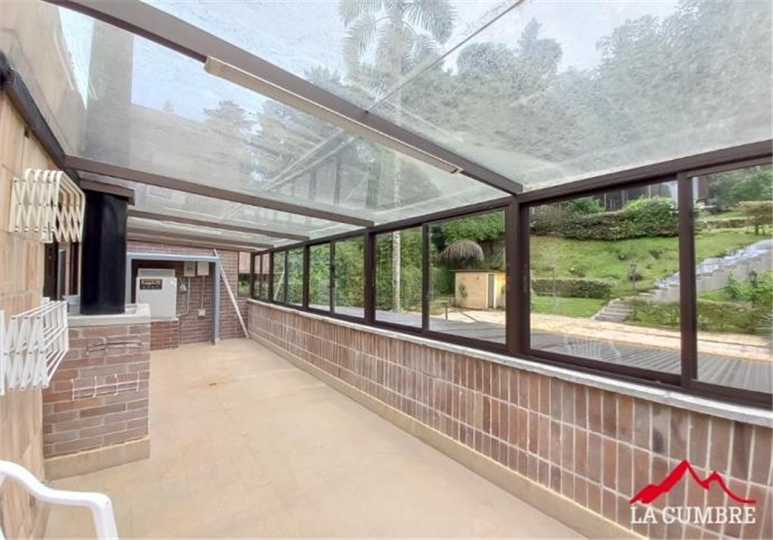Casa de 5 alcobas en venta en Los Balsos, Medellín, 381 m² · foto 16 de 16