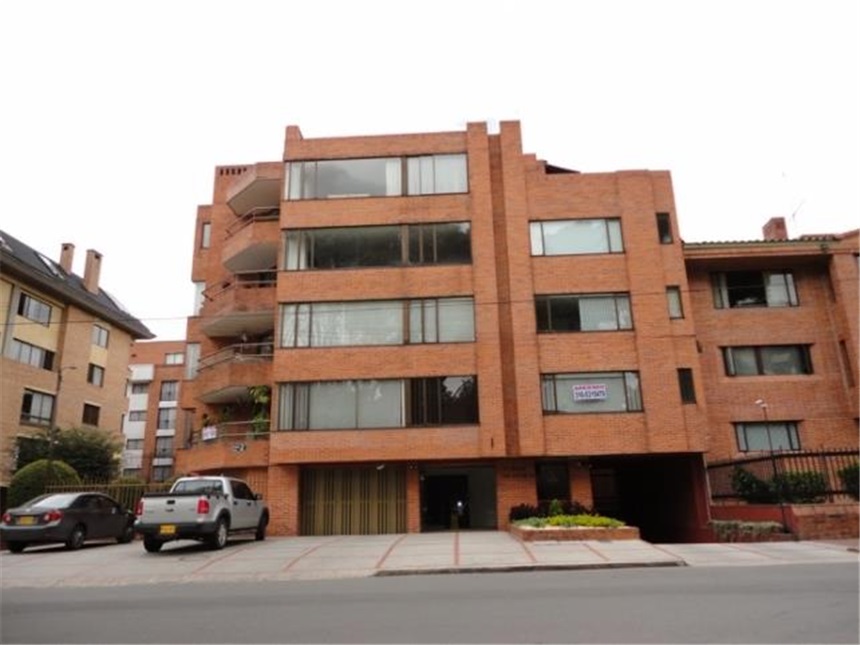 Piso – Bogotá, Santa Bárbara, Localidad Usaquén
