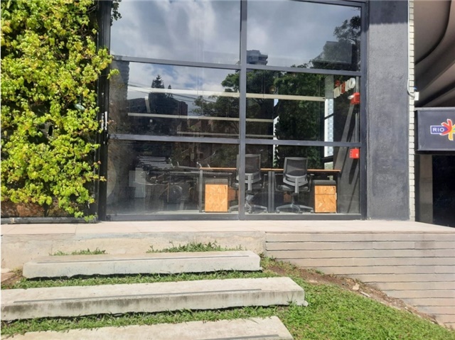 Local en Arriendo - Vista 5