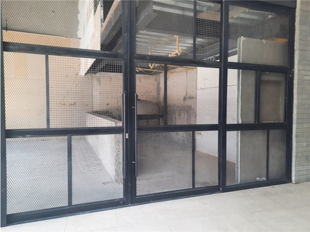 Local en Arriendo - Vista 2