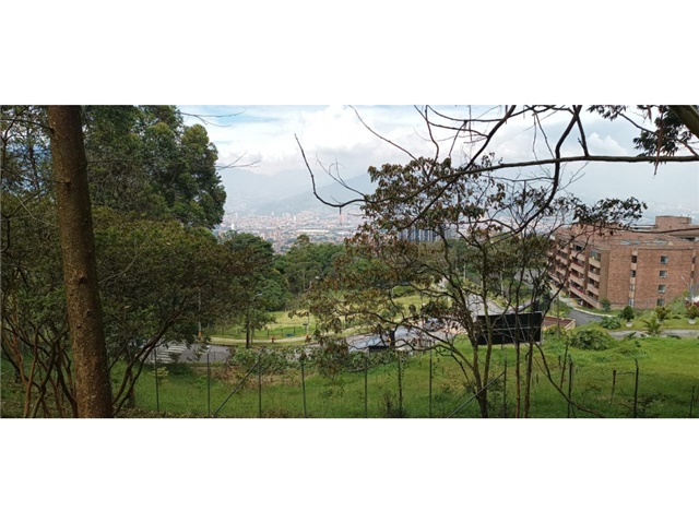 Lote en venta en Loma Del Escobero, Envigado, 9380 m² · foto 8 de 19