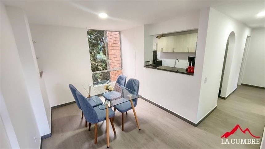 Apartamento de 3 alcobas en arriendo en El Poblado, Medellín, 73 m² · foto 5 de 8
