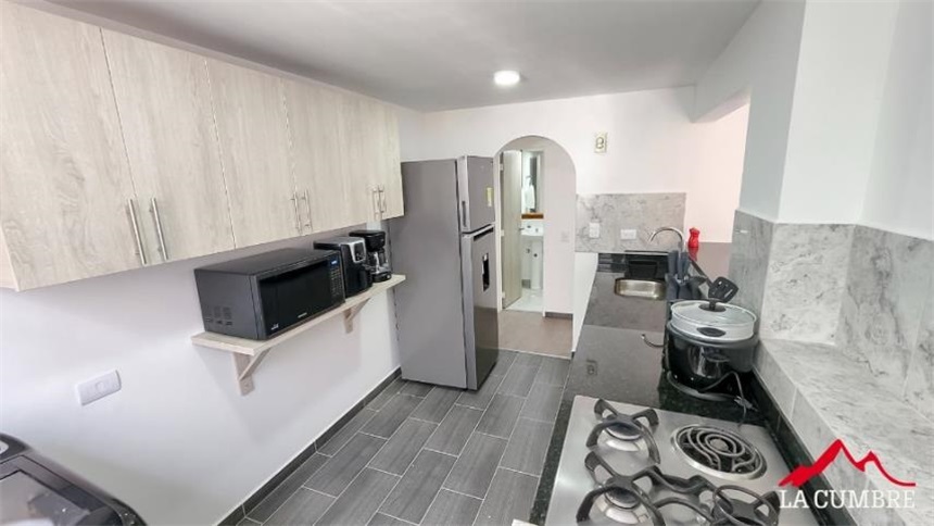 Apartamento de 3 alcobas en arriendo en El Poblado, Medellín, 73 m² · foto 4 de 8