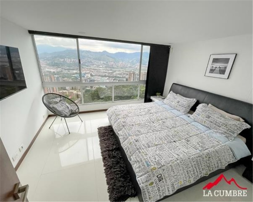 Apartamento de 3 alcobas en arriendo en Vía Las Palmas, Medellín, 135 m² · foto 7 de 9