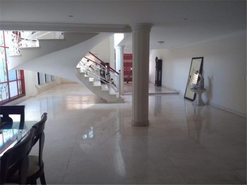 Casa en venta en El Poblado, Barranquilla · foto 4 de 24
