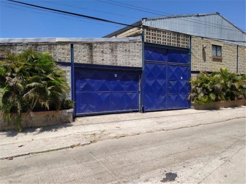 Bodega en venta en La Pradera, Barranquilla, 556 m² · foto 2 de 13