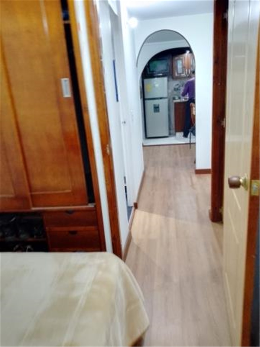 Piso – Bogotá, Usme Centro - Más
