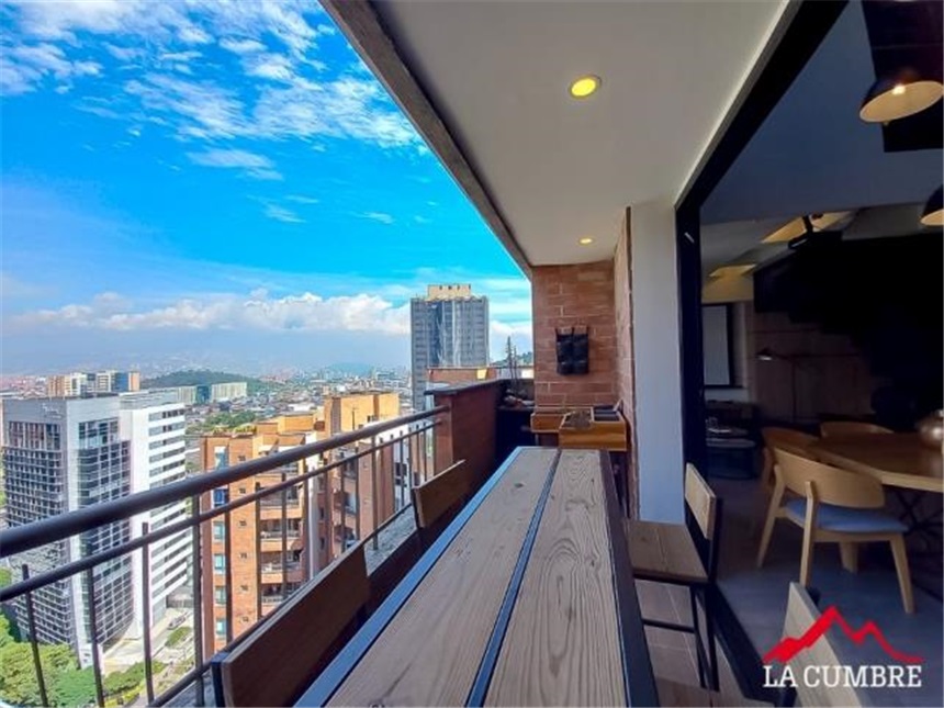 Apartamento en venta en El Poblado, Medellín · foto 14 de 16