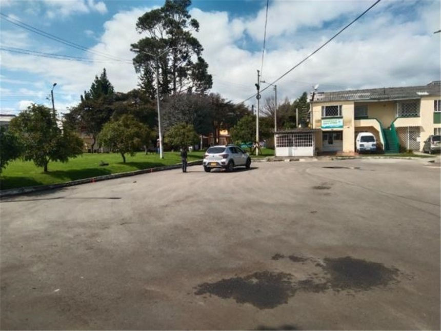 Apartamento en venta en Autopista Muzu, Bogotá · foto 6 de 10