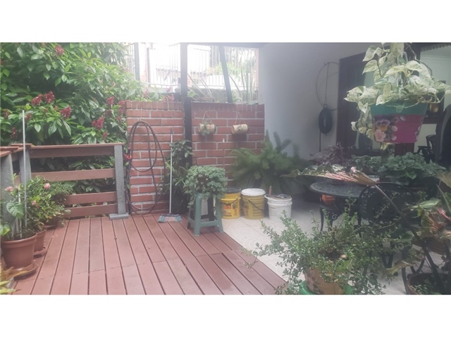 Casa de 6 alcobas en venta en Loma Del Escobero, Envigado, 234 m² · foto 9 de 24