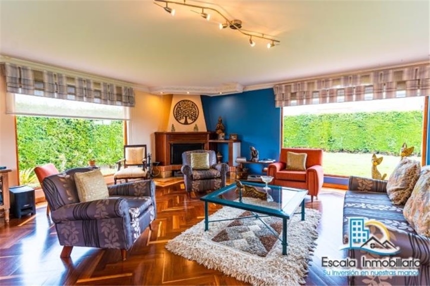 Casa de 4 alcobas en venta en Siberia, Cota, 400 m² · foto 4 de 24