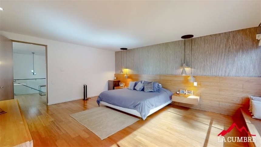 Casa de 3 alcobas en venta en El Diamante No. 2, Medellín, 380 m² · foto 15 de 16