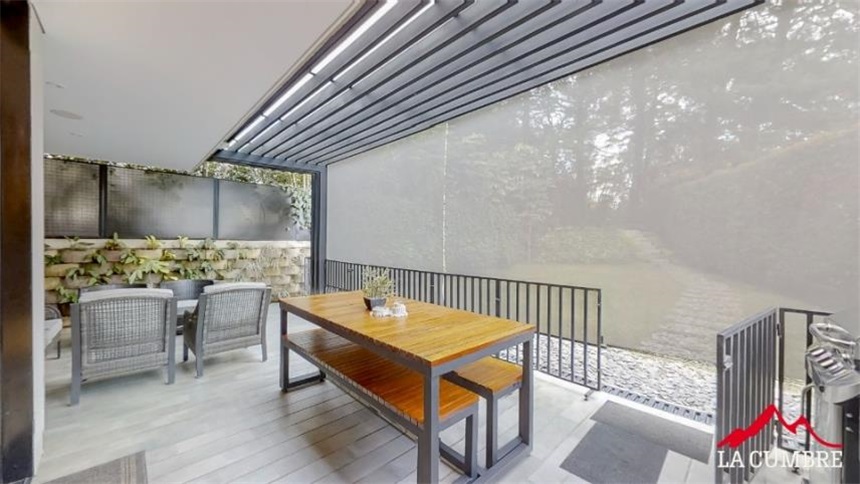 Casa de 3 alcobas en venta en El Diamante No. 2, Medellín, 380 m² · foto 4 de 16