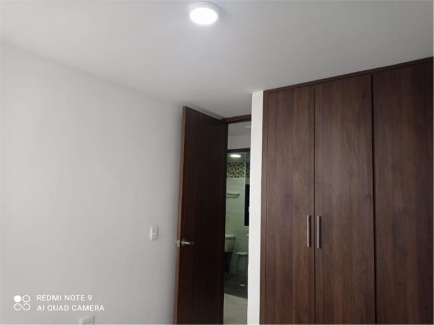 Apartamento de 3 alcobas en arriendo en Centro, Girón, 66 m² · foto 18 de 24