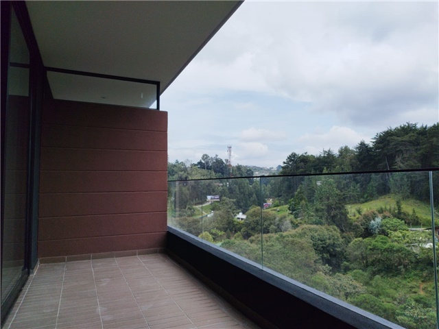 Oficina en arriendo en Las Palmas, Medellín, 87 m² · foto 17 de 18