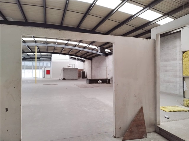 Oficina en arriendo en Villas Del Carmen, Sabaneta, 630 m² · foto 11 de 16