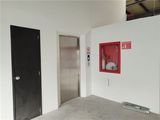 Oficina en arriendo en Villas Del Carmen, Sabaneta, 630 m² · foto 13 de 16